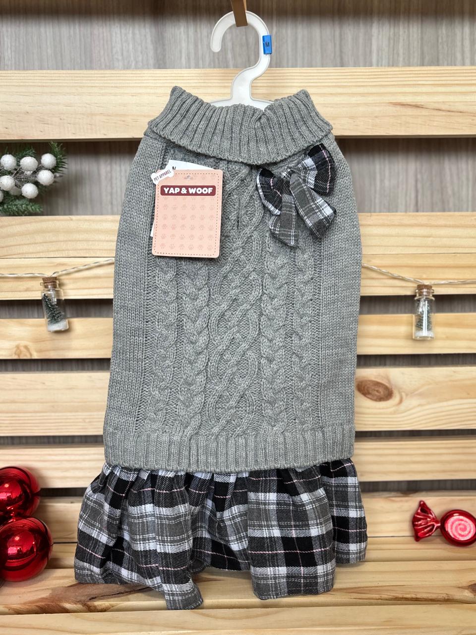 Vestido Para Perro Gris con Falda Cuadros